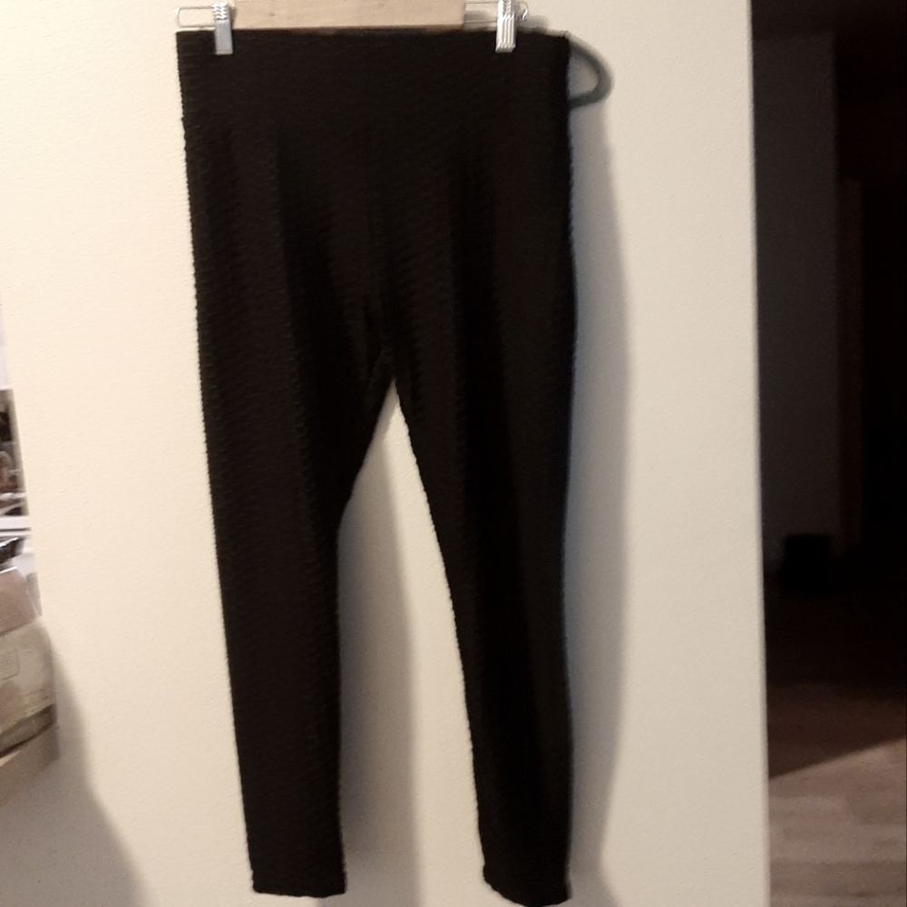 Plus NWOT Scrunch Tiktok leggings
